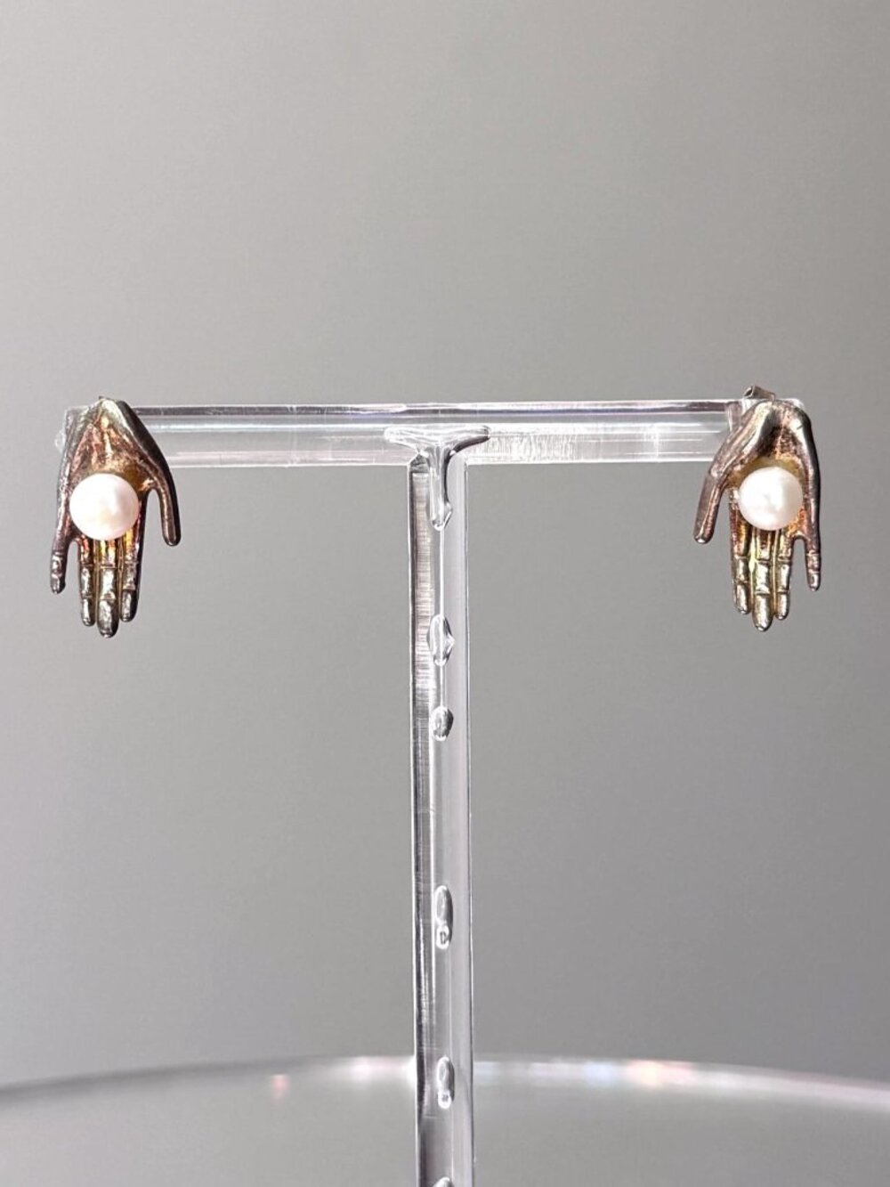 Vintage hand motif holding freshwater pearls 925 sterling silver stud earrings